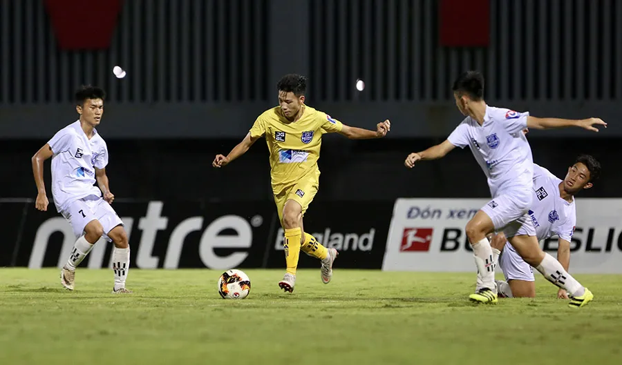 U17 SLNA đòi nợ thành công trước Học viện Nutifood trong trận chung kết