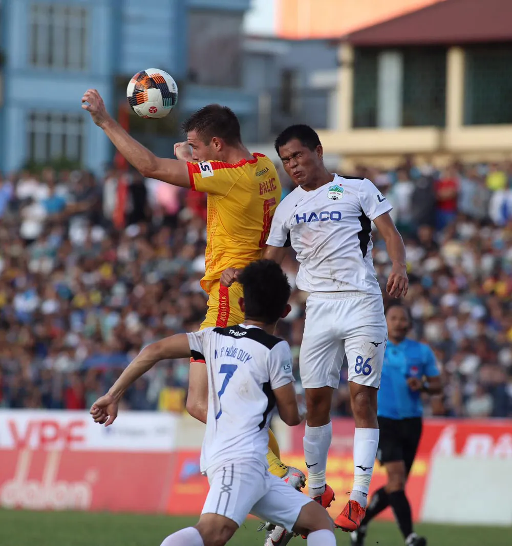 Chỉ còn 3 suất vào top 8 LS V-League: HA.GL có yếu thế? ảnh 1