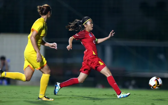 Huỳnh Như và các đồng đội vừa thắng Than KSVN 2-0 ở trận chung kết Cúp QG 2020 mới đây