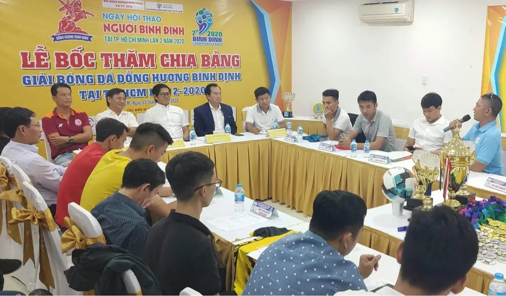 Năm nay có 18 đội tham dự môn bóng đá. Ảnh: DŨNG PHƯƠNG 