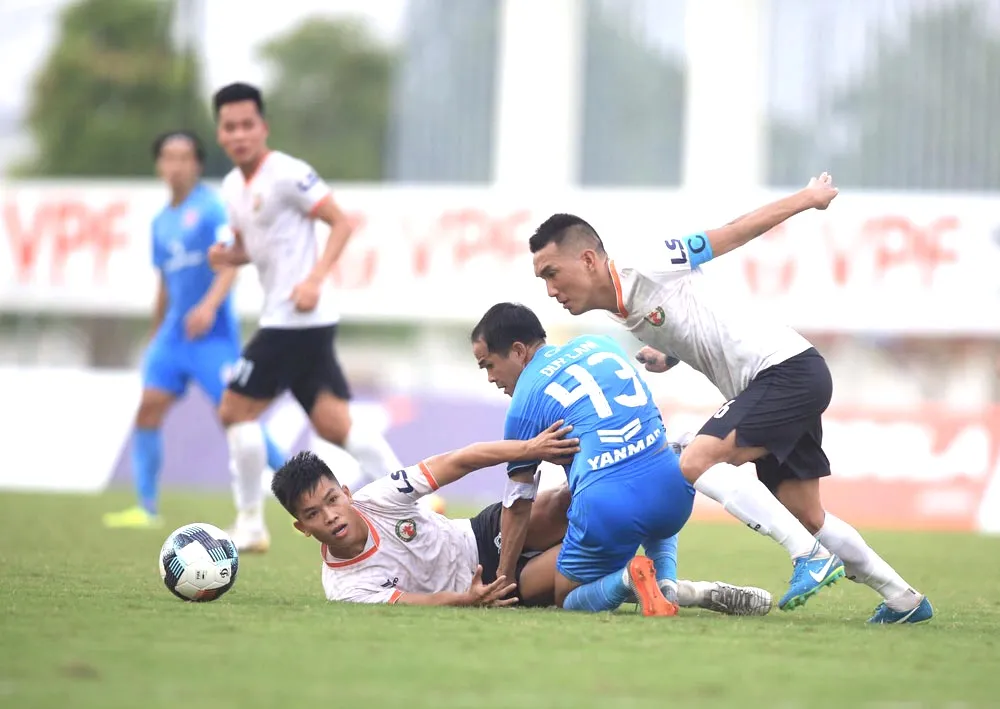 Cuộc đua thăng hạng V-League: Cẩn thận! Đội Bình Định đang ‘phi mã’ ảnh 2