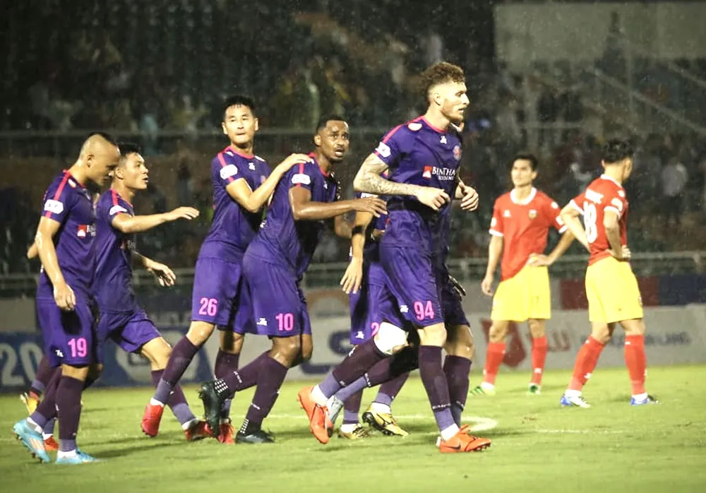 Sài Gòn - Hà Tĩnh (19g15, ngày 19-10): Cẩn thận củi lửa! &nbsp; ảnh 1