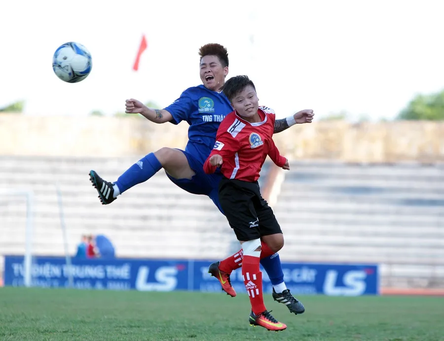 Giải bóng đá nữ VĐQG 2020: Khó cản TPHCM I vô địch lượt đi ảnh 1