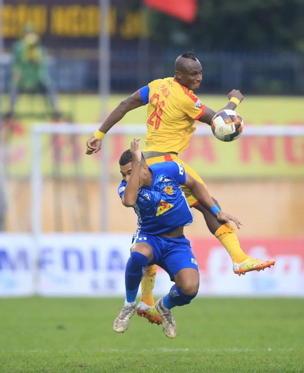 HLV Nguyễn Thành Công: “Chúng tôi vẫn còn cơ hội“ ảnh 1