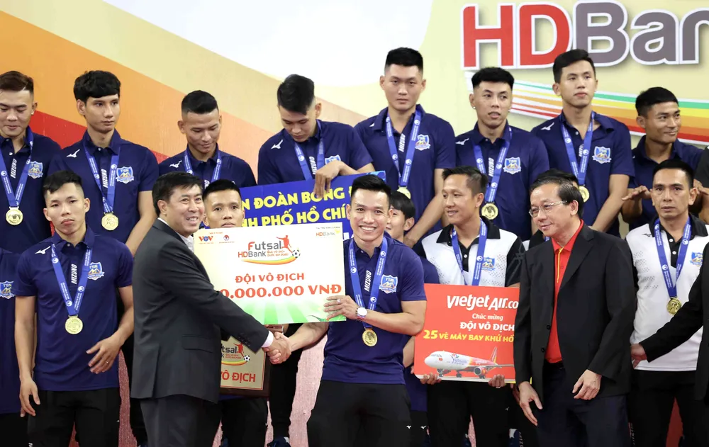 Thái Sơn Nam lần thứ 10 VĐQG. Ảnh: DŨNG PHƯƠNG 