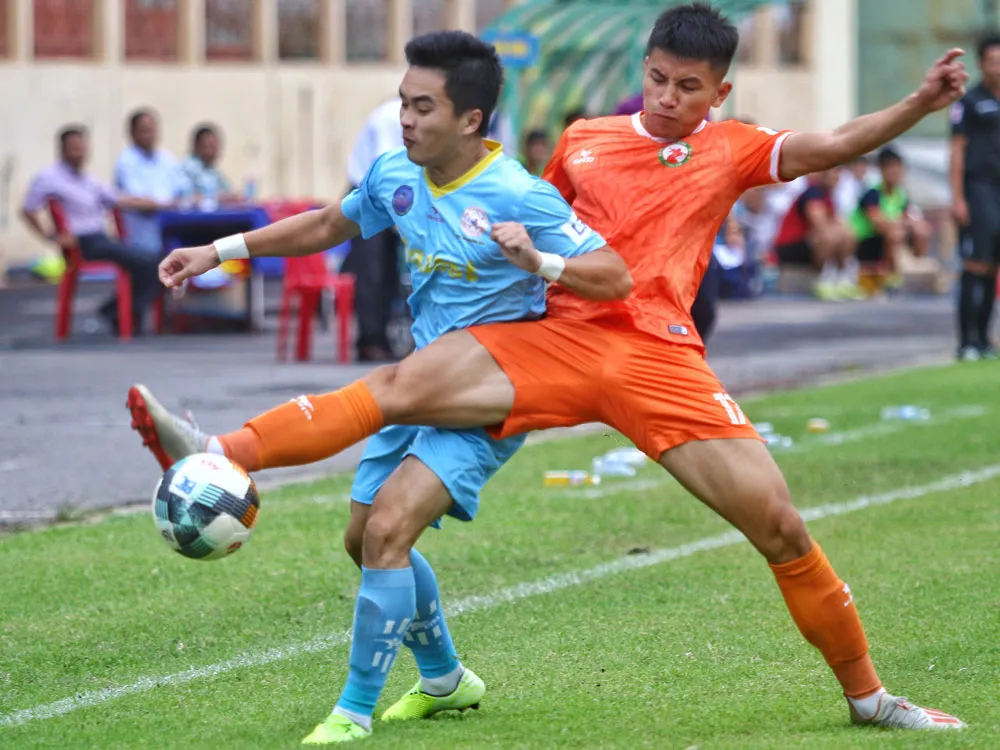 Đua thăng hạng V-League: Khi cơ trao tay đội bóng đất Võ ảnh 1