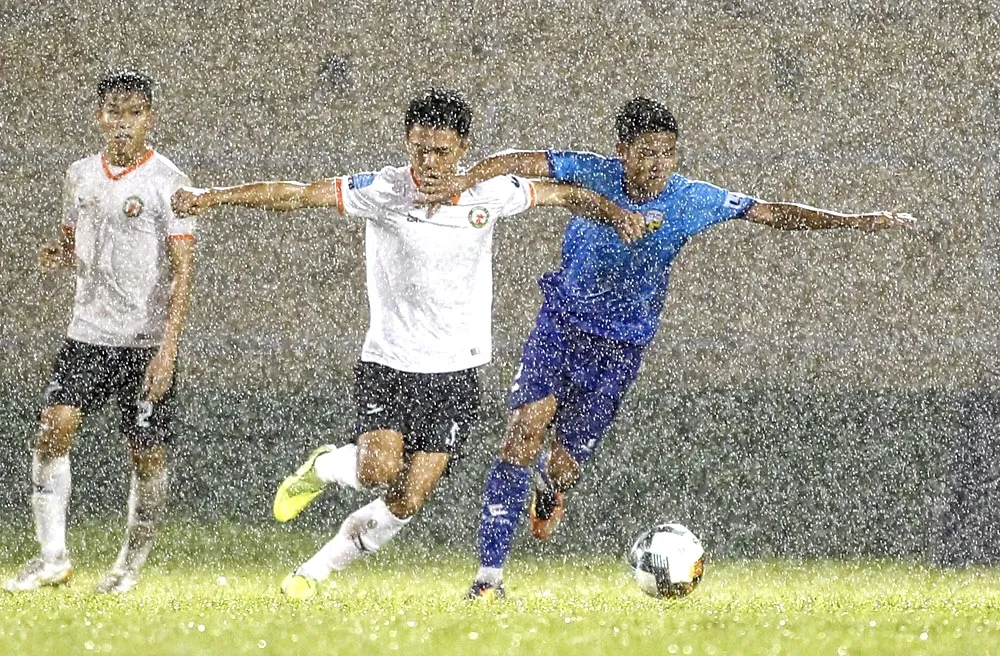 Cúp vô địch giải hạng Nhất LS 2020 được đặt trên 2 sân Quy Nhơn và Bà Rịa ảnh 1