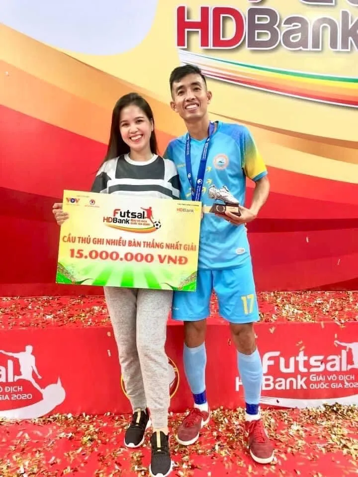 Phùng Trọng Luân: “Gừng càng già càng cay” ảnh 1