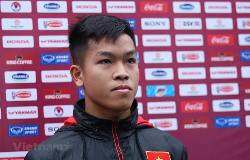 Tiền vệ Nguyễn Hữu Thắng đặt mục tiêu góp mặt tại SEA Games 31 ảnh 1