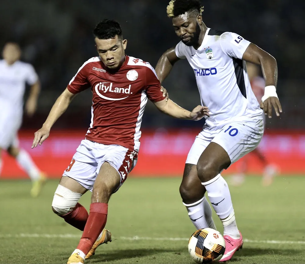 Ứng viên Cầu thủ nước ngoài xuất sắc 2020: ‘đồng cân, đồng lạng’ ảnh 2