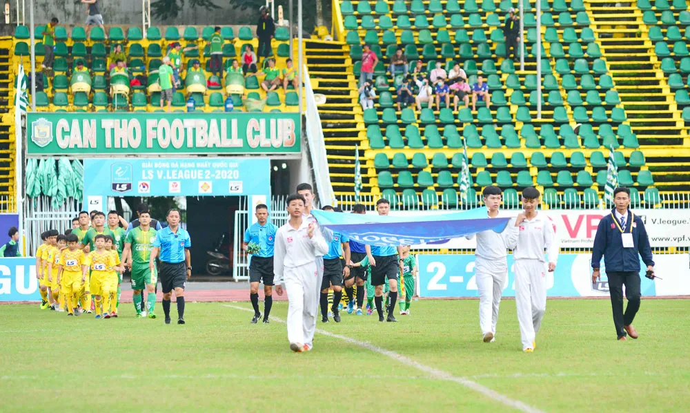 Hướng đi nào tốt cho bóng đá Cần Thơ ảnh 2