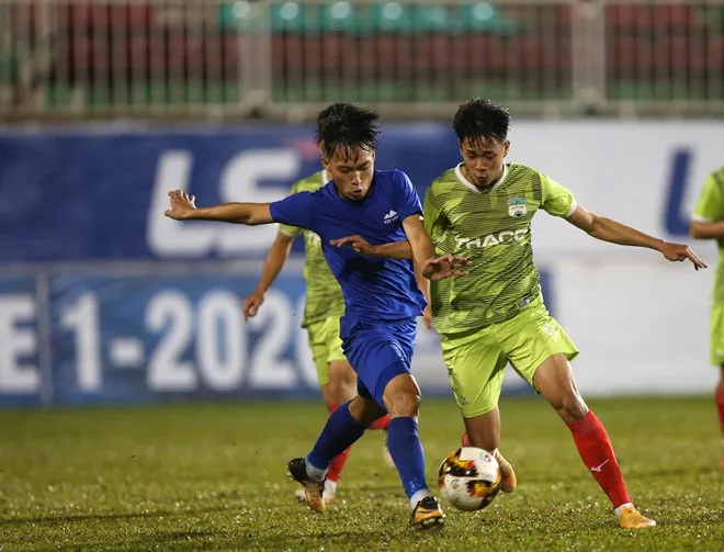 Các giải bóng đá U17 và U21 thi đấu trên sân không có khán giả ảnh 1