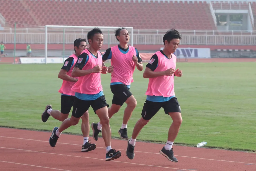 Vắng bóng ở V-League, lời cảnh tỉnh cho ‘cái nôi’ trọng tài TPHCM ảnh 1