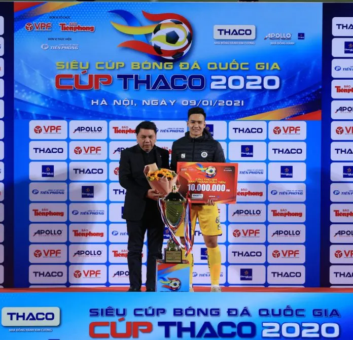 Nóng từ Siêu cúp Quốc gia đến Quả bóng Vàng Việt Nam 2020 ảnh 2