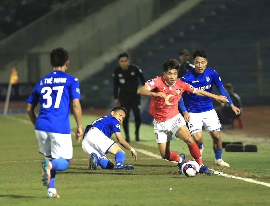 Hà Tĩnh đánh rơi chiến thắng trên sân nhà. Ảnh: MINH HOÀNG