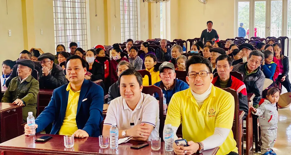 Công ty Đại Đông Hồ tiếp tục chương trình thiện nguyện hướng về miền Trung ảnh 2