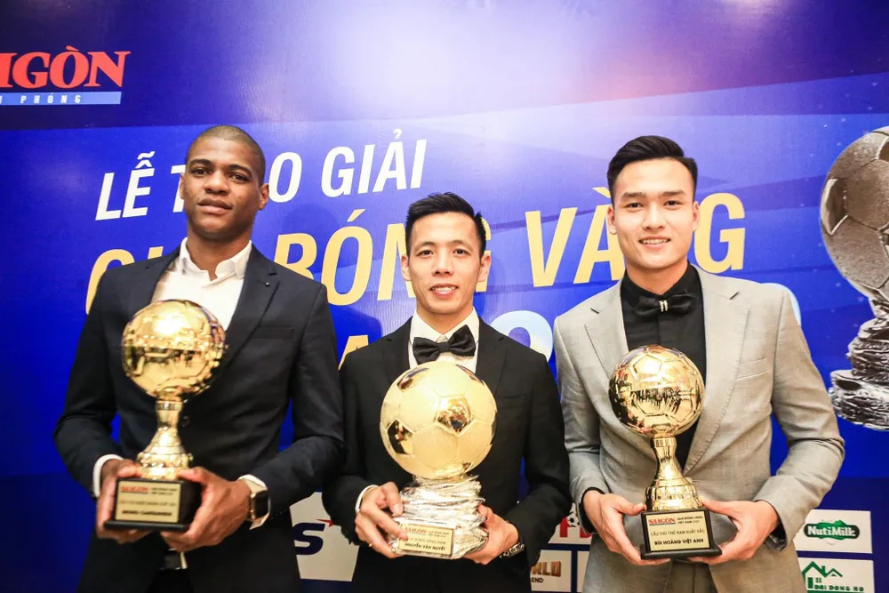 Văn Quyết đoạt giải VĐV xuất sắc năm 2020 ảnh 1