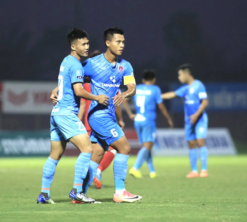 Giải tập huấn của các đội hạng Nhất hoãn vì dịch Covid-19 ảnh 1