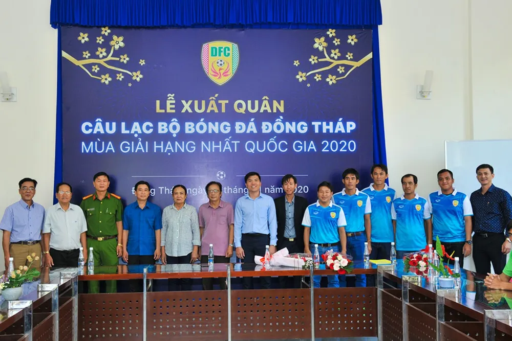Bóng đá Đồng Tháp sẽ sớm trở lại với sân chơi V-League ảnh 1