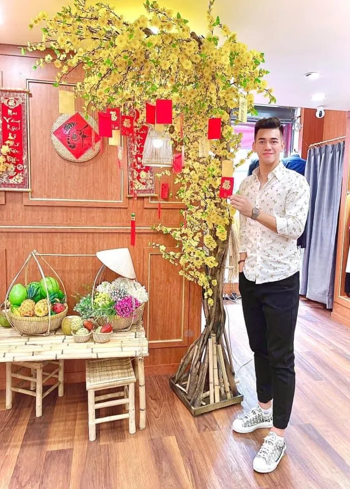 Giới bóng đá gửi gắm niềm tin chiến thắng Covid-19 nhân ngày đầu năm mới ảnh 2