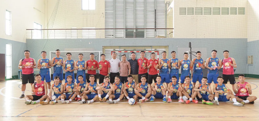 Công bố 2 tân binh chất lượng, Zetbit Sài Gòn FC hoàn thiện đội hình ảnh 2