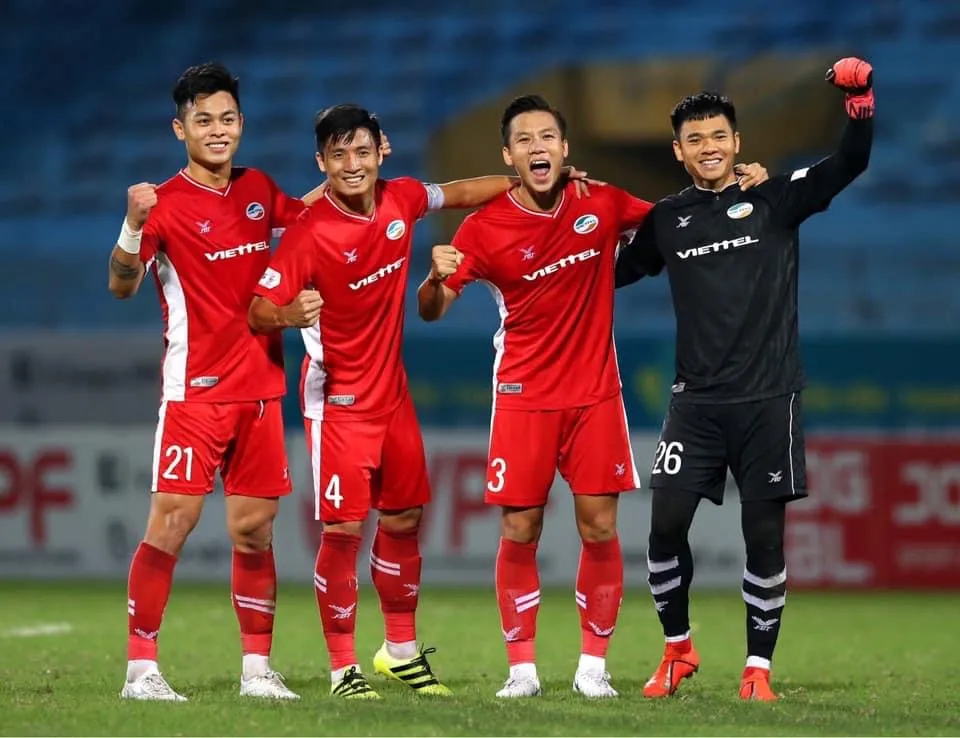 Viettel đang là ĐKVĐ V-League. Ảnh: VTFC