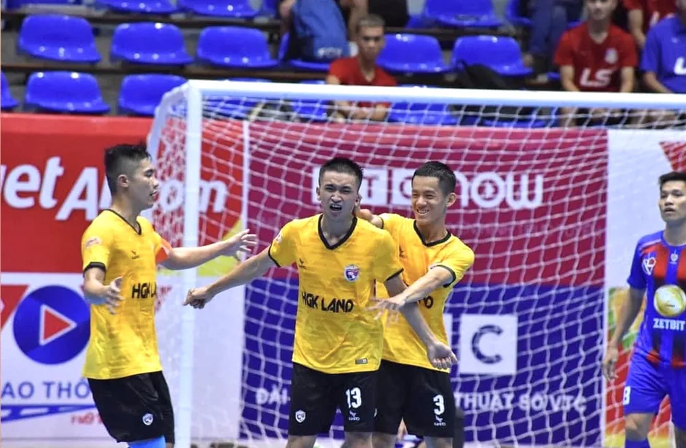 Futsal HGK.Đắk Lắk: quyết tạo kỳ tích bằng... cây nhà lá vườn ảnh 2