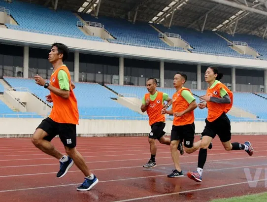 2 trọng tài nữ sẽ điều hành giải hạng Nhất 2021 ảnh 1