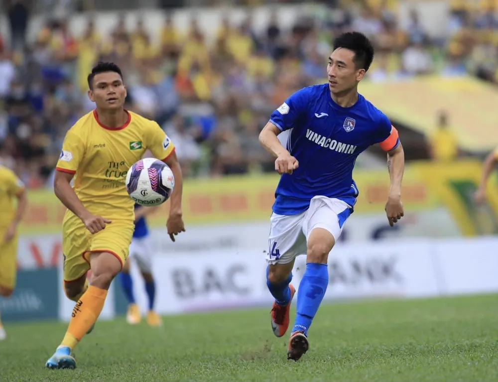 Than QN không thể tiếp mạch chiến thắng sau vòng 4. Ảnh: MINH HOÀNG 