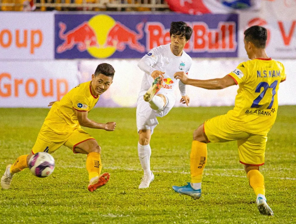 Công Phượng đã tìm lại cảm giác ghi bàn, điều đó sẽ thêm mối cho cho thầy trò ông Polking