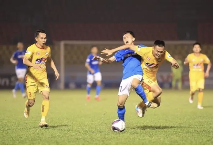 Thanh Hóa - Đà Nẵng, những kẻ khốn khổ ảnh 1