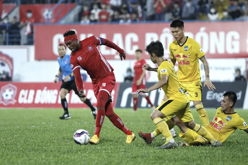 Thắng Hải Phòng 2-0, HA.GL thẳng tiến ngôi đầu ảnh 1