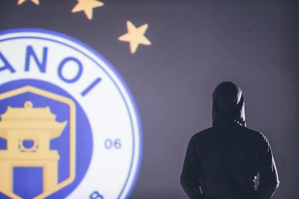 Ai sẽ thay HLV Chu Đình Nghiêm ở Hà Nội FC? 