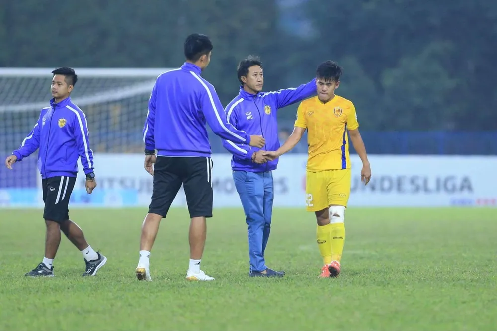 HLV Nguyễn Thành Công dẫn dắt Hà Tĩnh ảnh 1