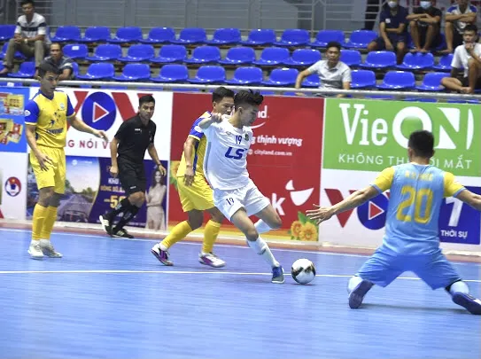 Thái Sơn Bắc vươn lên ngôi đầu bảng ảnh 2