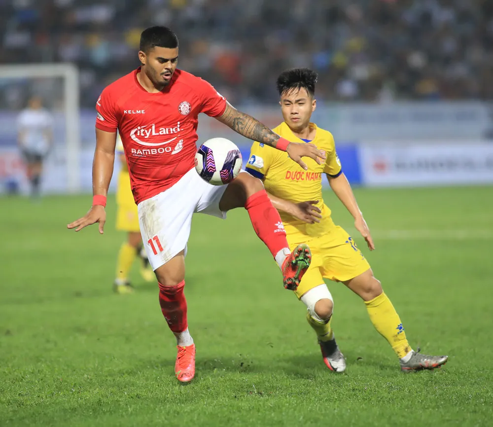 CLB TPHCM thay trọn cả 3 ngoại binh ảnh 1