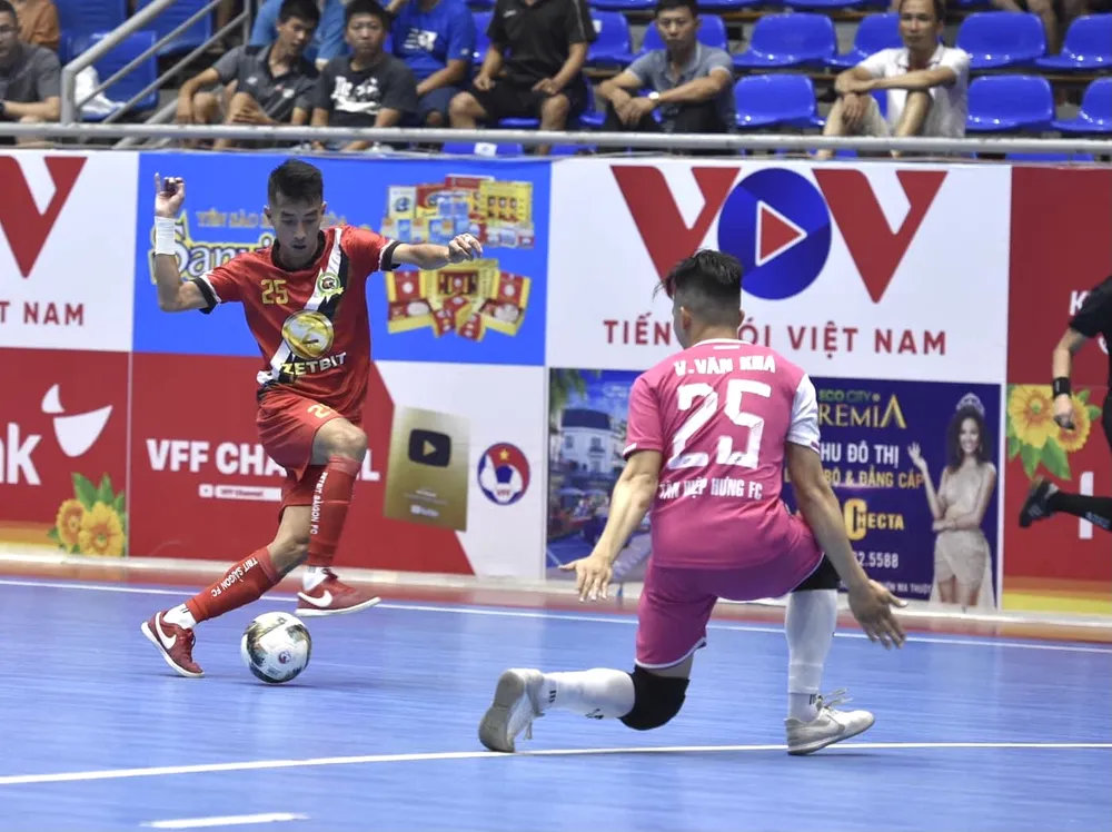 Quả bóng Đồng Phùng Trọng Luân đang... lão hóa ngược ảnh 1