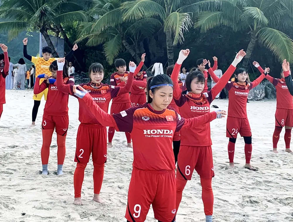 11 thành viên đội nữ TPHCM âm tính với Covid-19 ảnh 1