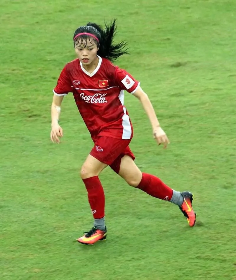 HLV Mai Đức Chung lý giải việc gọi lại Hoàng Quỳnh và Thùy Trang ảnh 4