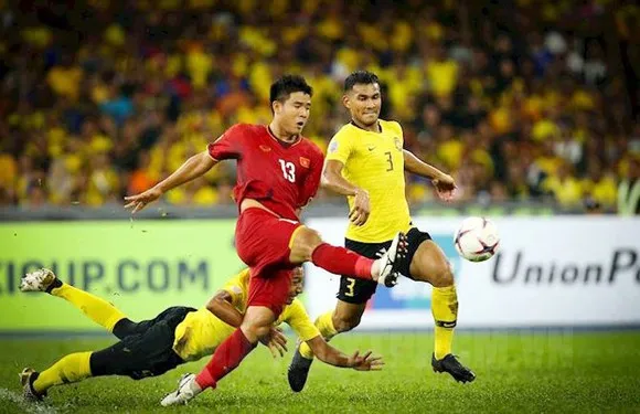 Việt Nam đang là ĐKVĐ AFF Cup