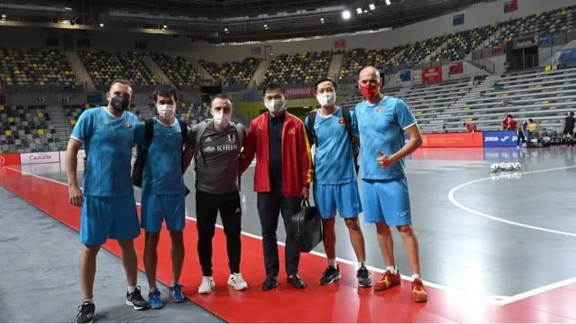 Giải futsal Tứ hùng Tây Ban Nha: Đội tuyển Việt Nam tái ngộ người quen ảnh 1