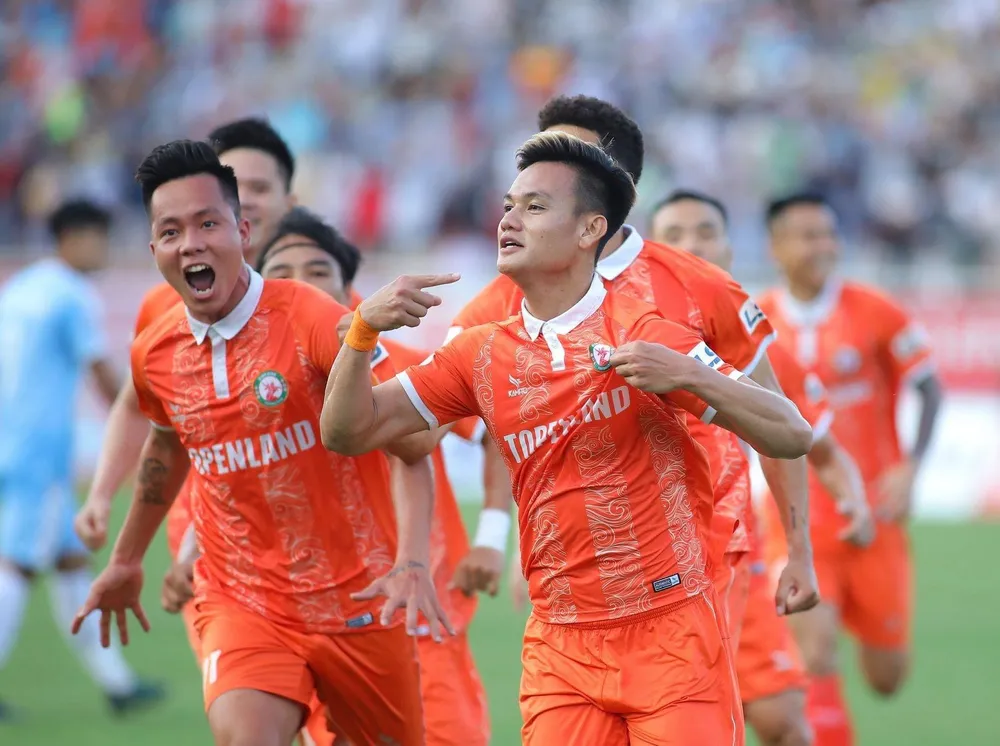 Lỗ hổng trong việc ‘ngó lơ’ cấp phép CLB chuyên nghiệp ảnh 2