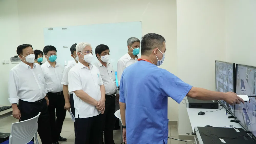 Bình Dương phấn đấu sớm kiểm soát dịch bệnh trước ngày 15-9 ảnh 2