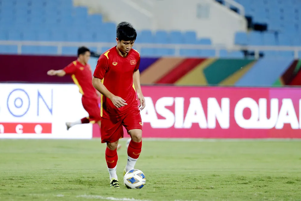 Tiến Dũng trở lại, nhưng phong độ vẫn còn là ẩn số. Ảnh: MINH HOÀNG