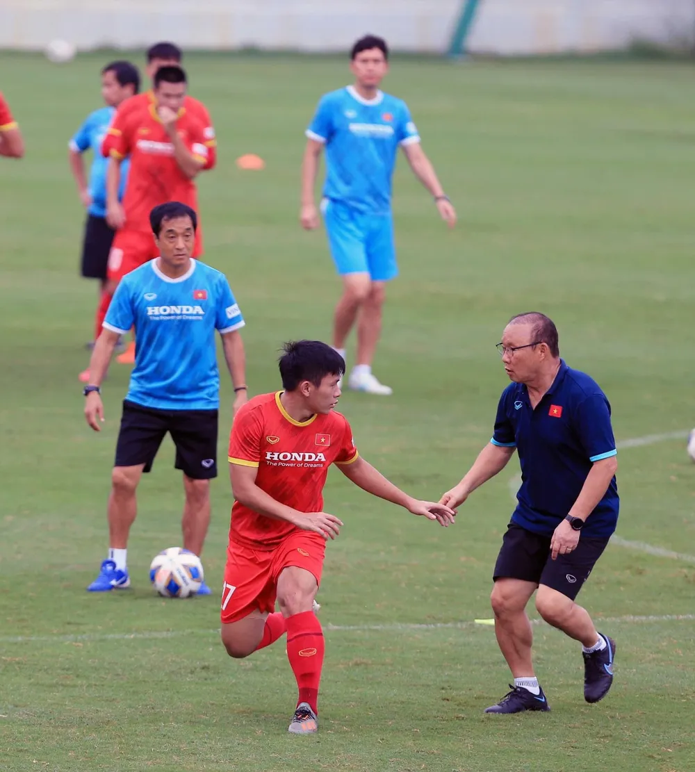 Việt Nam – Australia: Xáo trộn ở hàng thủ &nbsp;(VTV5, VTV6 trực tiếp 19 giờ ngày 7-9) ảnh 1