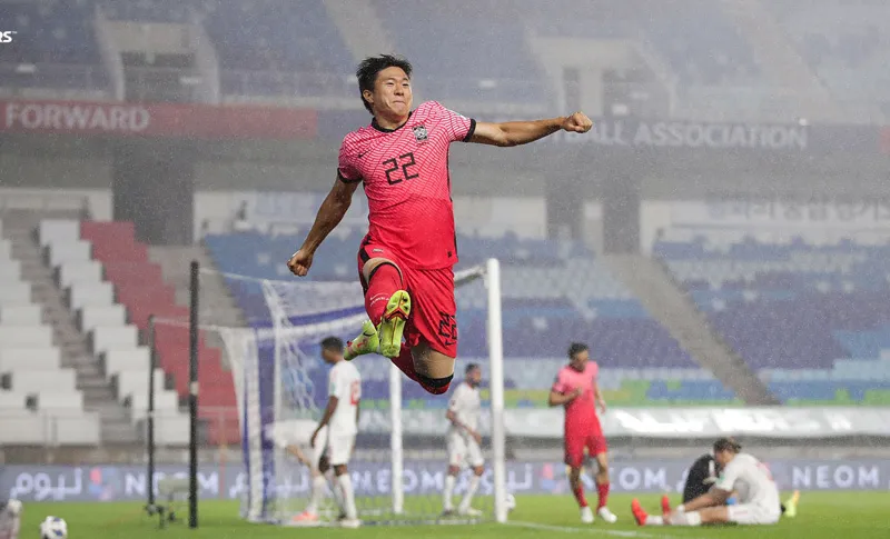 Niềm vui của Chang Hoon sau bàn mở tỷ số. Ảnh: KFA