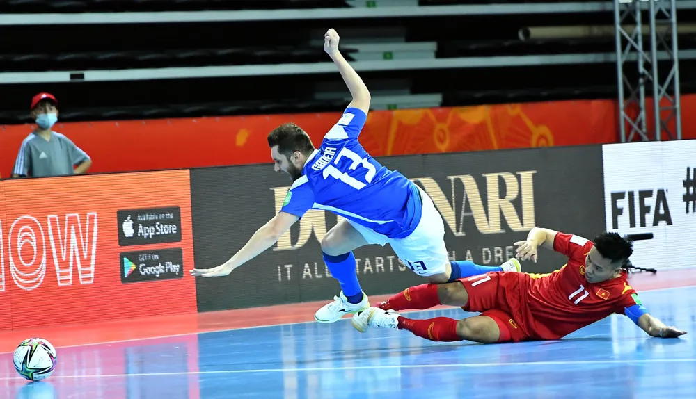 Đội tuyển Việt Nam đã tiến bước mạnh mẽ sau trận thua Brazil hôm ra quân