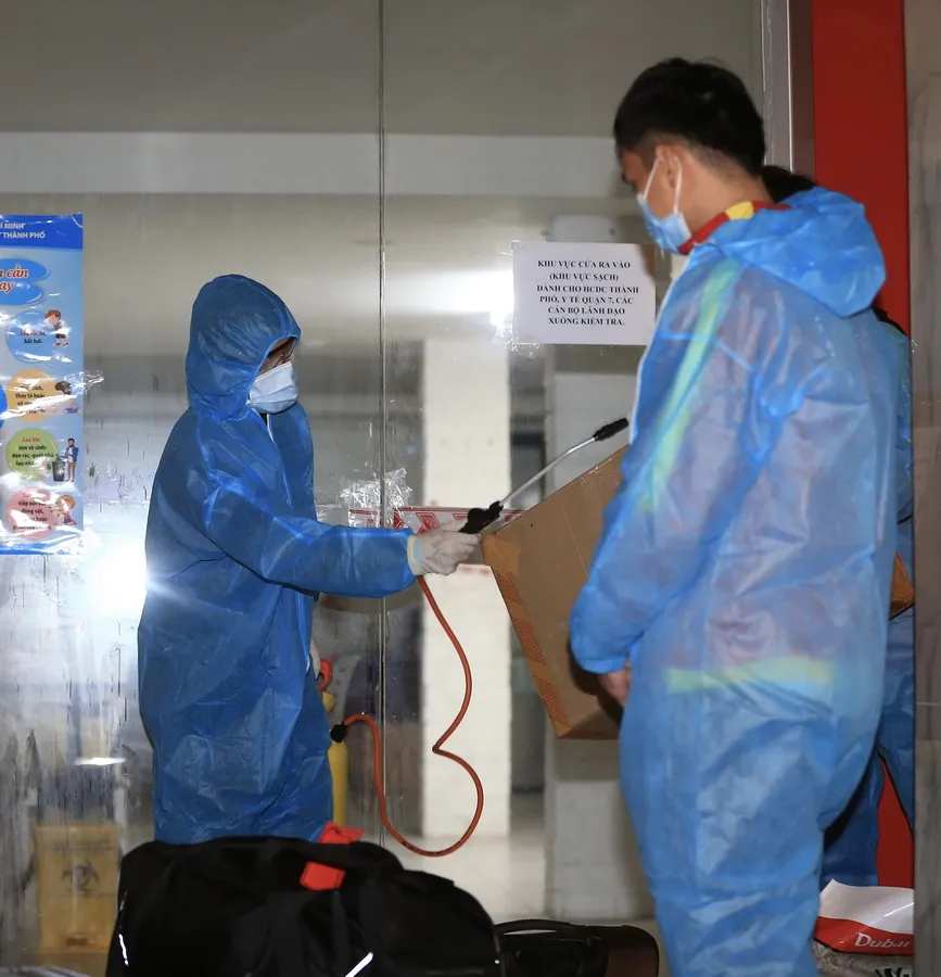 Đội tuyển futsal Việt Nam về nước, khép lại kỳ futsal World Cup 2021 thành công ảnh 5