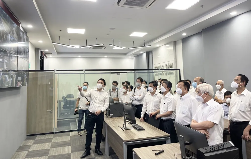 Bình Dương quyết tâm thực hiện thành công chuyển đổi số và phát triển công nghiệp 4.0 ảnh 1