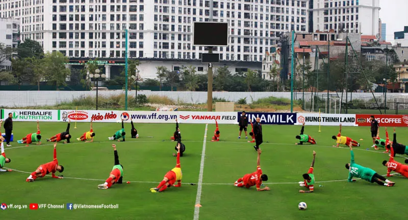 Đội tuyển Việt Nam hội quân ảnh 1